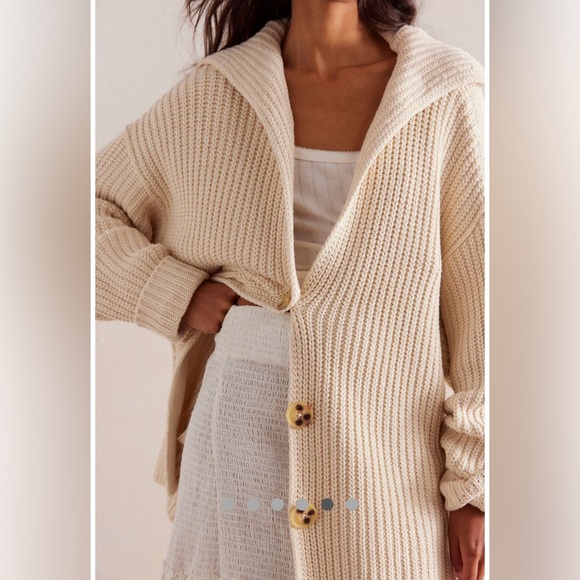 NEW WITHOUT TAGS FREE PEOPLE SWIM TOO DEEP CARDI - XS - Picture 2 of 5